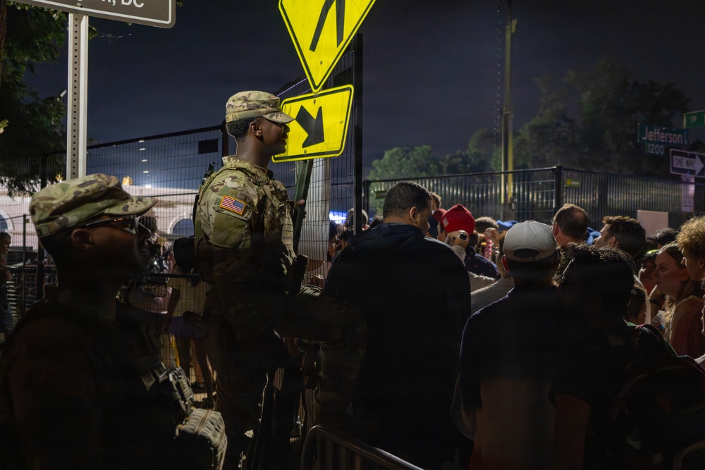 Mississippi National Guardsmen support as thousands leave after Salute to America Celebration &amp; Fireworks