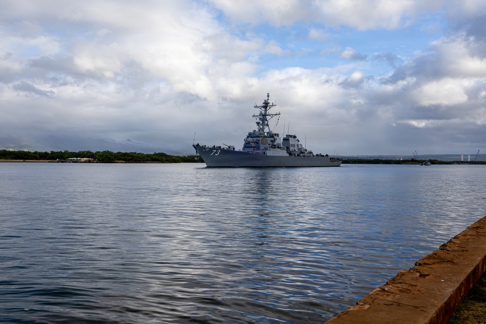 USS Decatur departs Pearl Harbor to begin RIMPAC 2026 Sea Phase