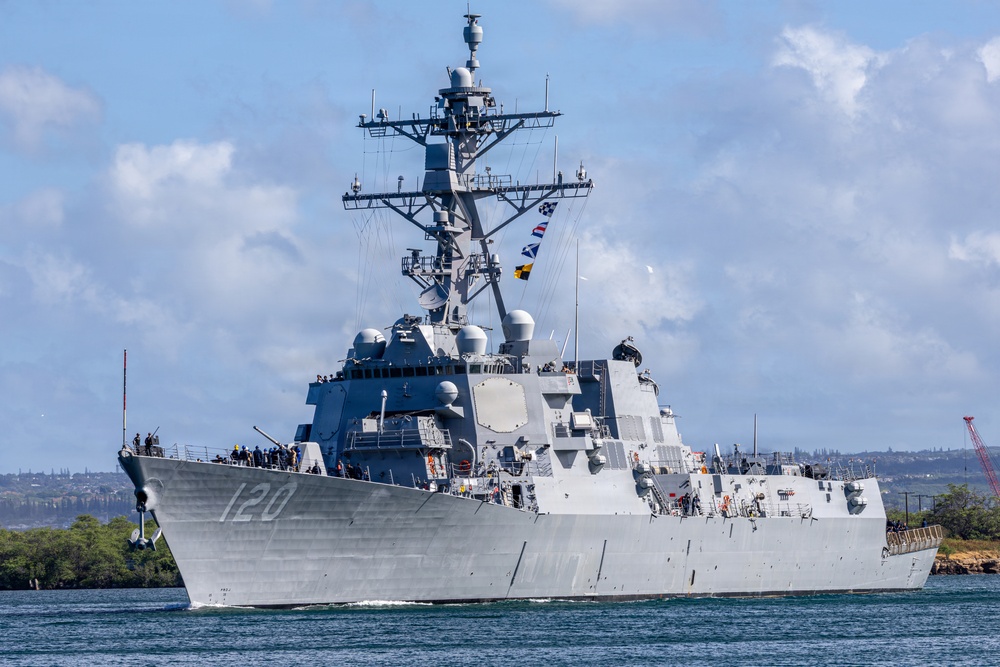 USS Carl M. Levin departs Pearl Harbor to begin RIMPAC 2026 sea phase