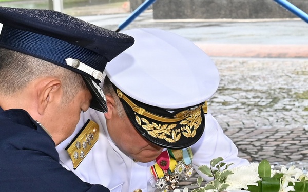JMSDF personnel visit the National Memorial Cemetery of the Pacific during RIMPAC 2026
