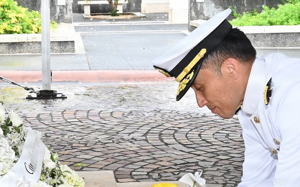 JMSDF personnel visit the National Memorial Cemetery of the Pacific during RIMPAC 2026