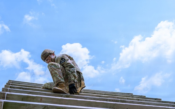 602d ASB Competes in 2ID Combat Relay