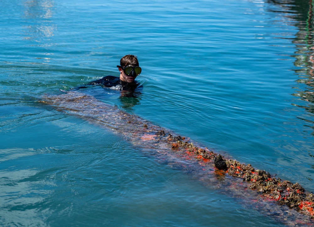 UCT 2 and NMCB 3 WCC conduct pier repairs at Joint Base Pearl Harbor-Hickam
