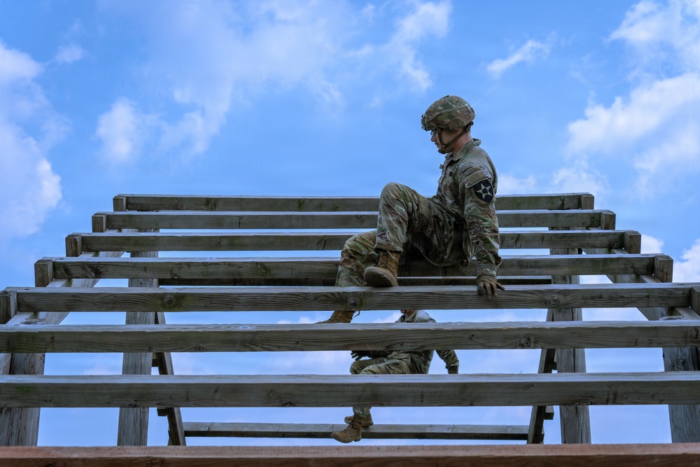 602d ASB Competes in 2ID Combat Relay