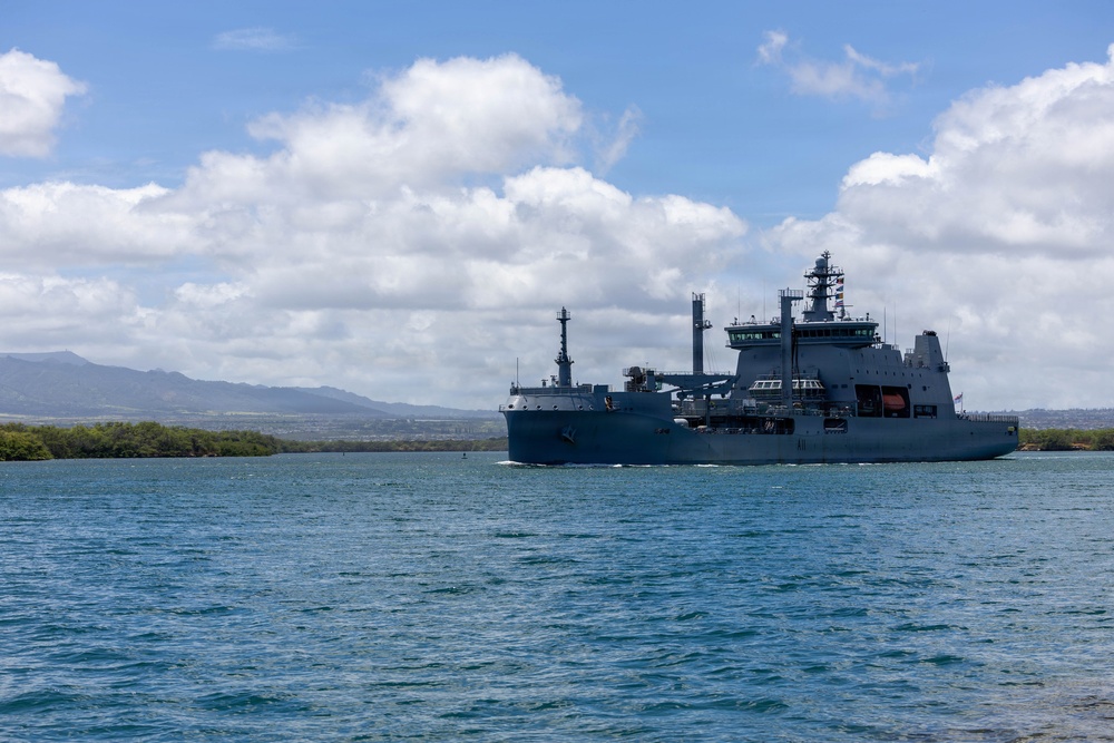 HMNZS Aotearoa (A11) departs Pearl Harbor to begin RIMPAC 2026 sea phase