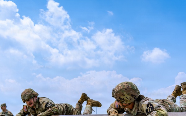 602d ASB Competes in 2ID Combat Relay