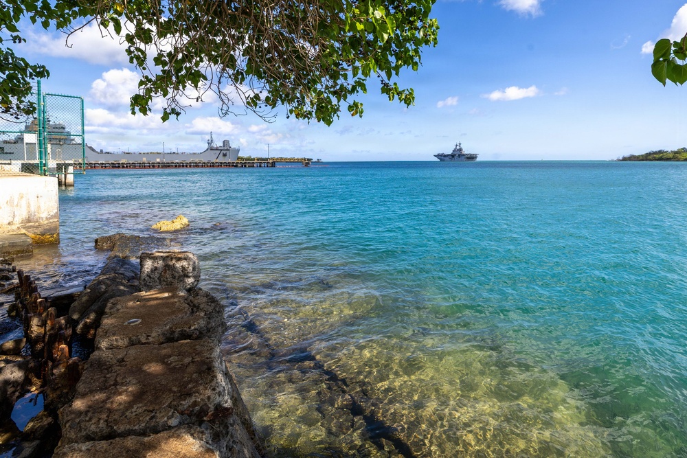 USS Essex (LHD 2) departs Pearl Harbor to begin RIMPAC 2026 sea phase