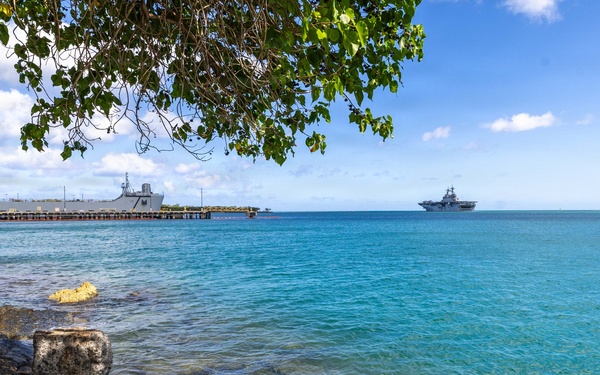 USS Essex (LHD 2) departs Pearl Harbor to begin RIMPAC 2026 sea phase
