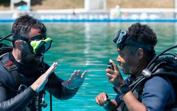 KFOR Soldiers train with Kosovo Search and Rescue ahead of dive certification