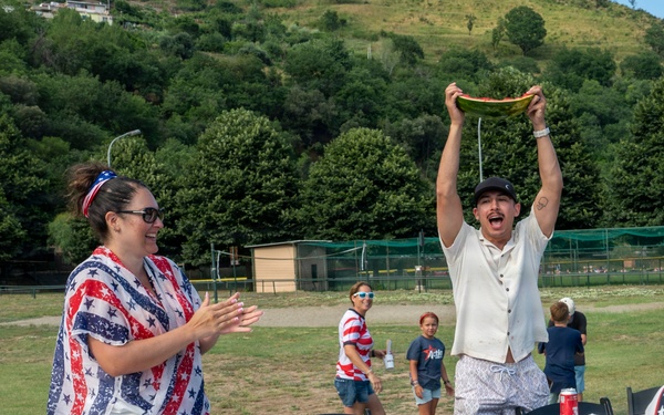 NSA Naples hosts annual Festa Americana
