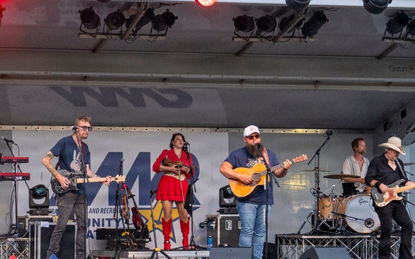 NSA Naples hosts annual Festa Americana