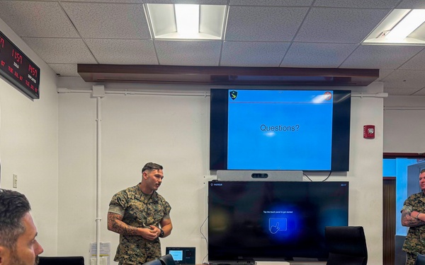 U.S. Naval Academy midshipmen visit NAVSTA Rota