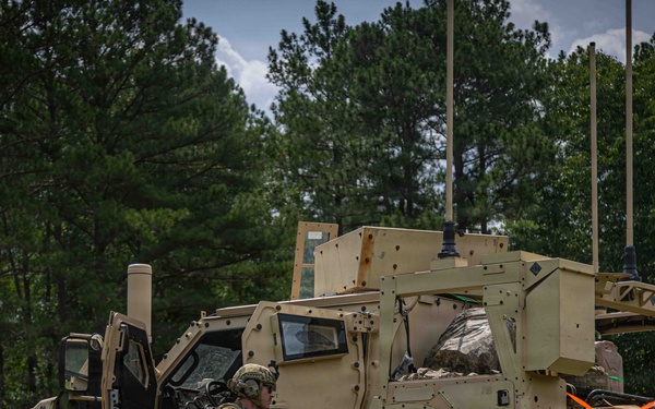 91st Civil Affairs Battalion Conducts Live Fire Exercise