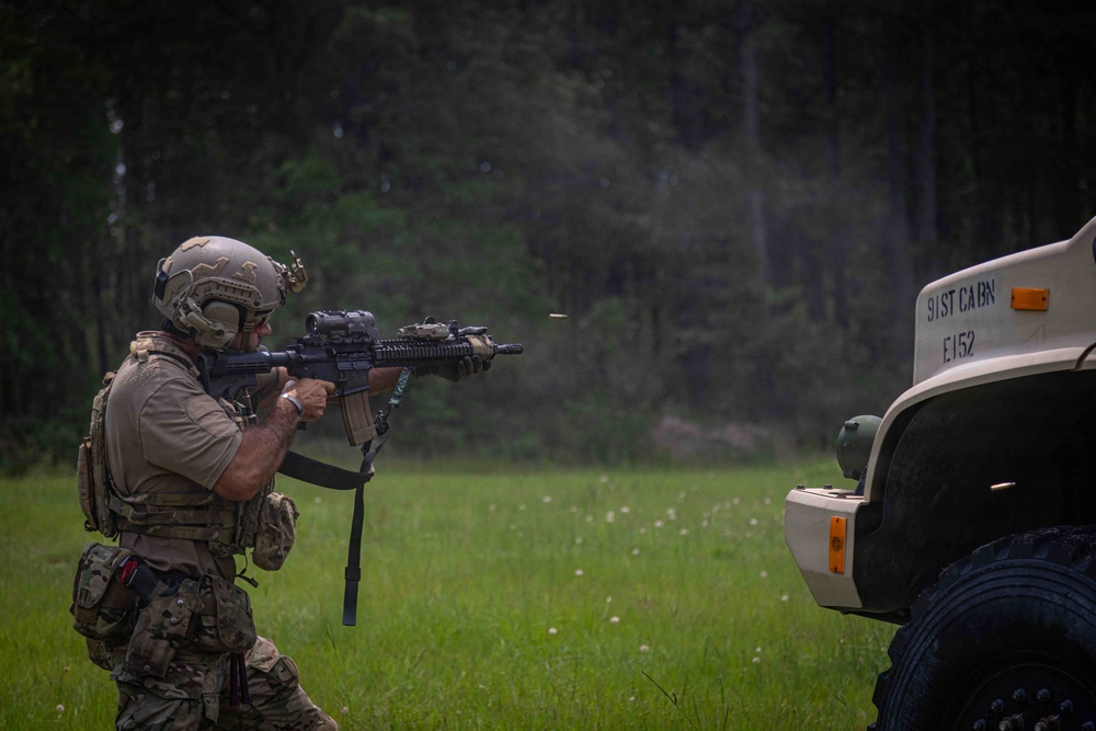 91st Civil Affairs Battalion Conducts Live Fire Exercise