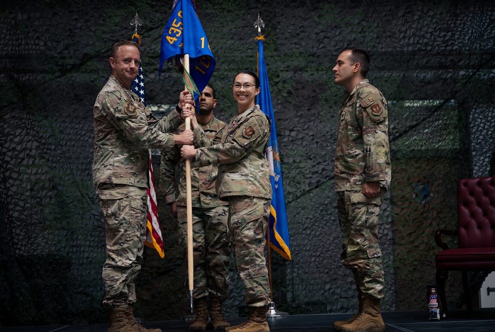 1st CBCS conducts change of command, welcomes new commander