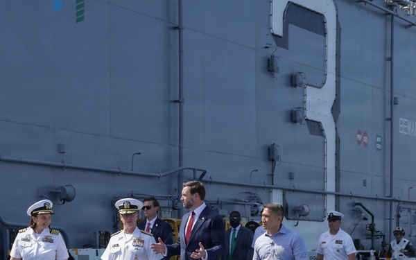 USS KEARSARGE Hosts Vice President JD Vance During INR 250