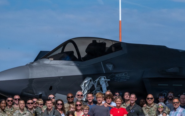 Brig. Gen. Jack Arthaud celebrates fini flight at RAF Lakenheath