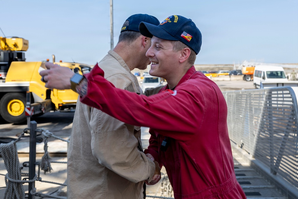 DDG 117 Ring Off Ceremony