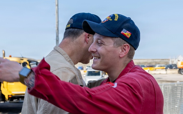 DDG 117 Ring Off Ceremony
