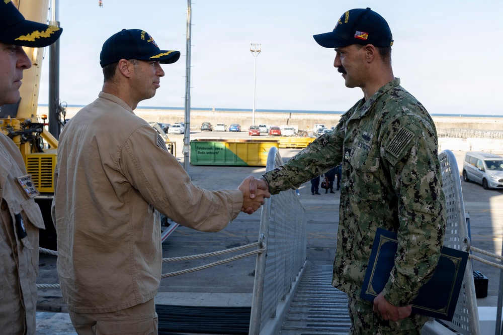 DDG 117 Ring Off Ceremony