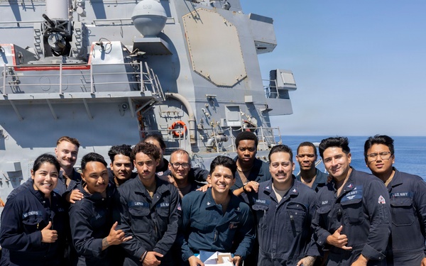 DDG 117 Frocking In The Sea