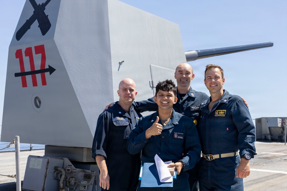 DDG 117 Frocking In The Sea