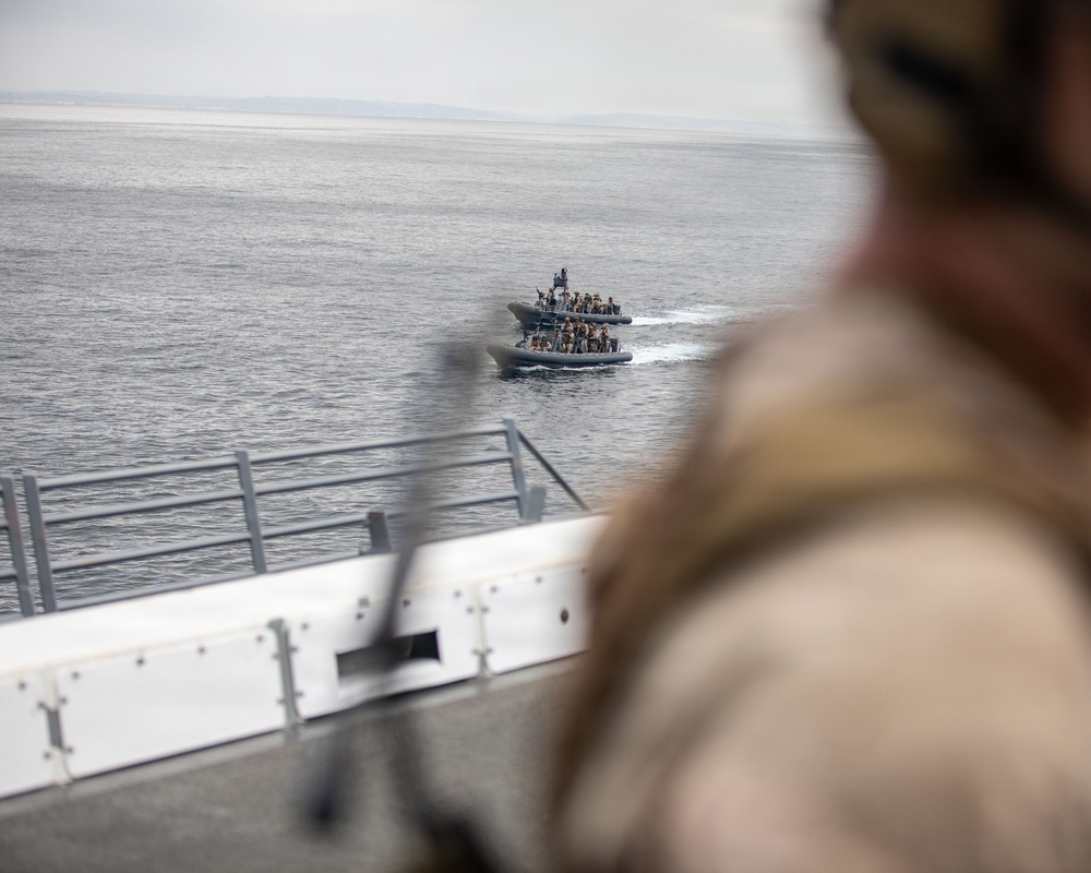 Maritime Raid Force Conducts VBSS Training