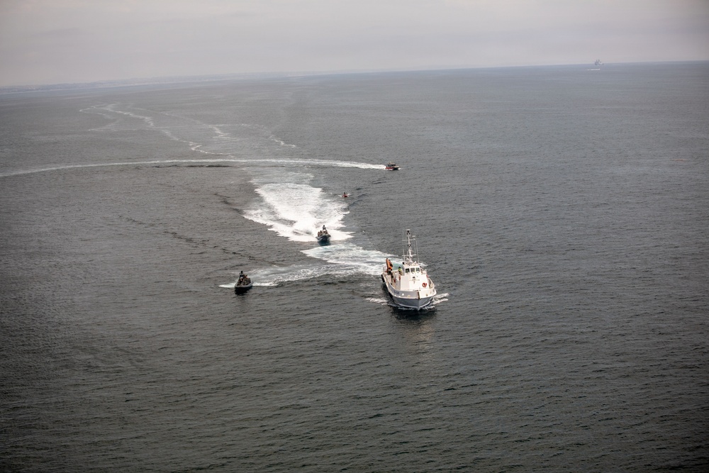 Maritime Raid Force Conducts VBSS Training