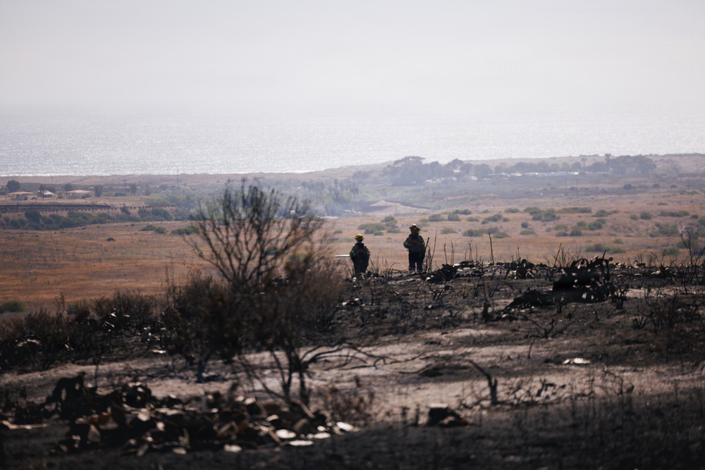 Camp Pendleton Fire Department Combats Range 501, 'Pipeline Fire'