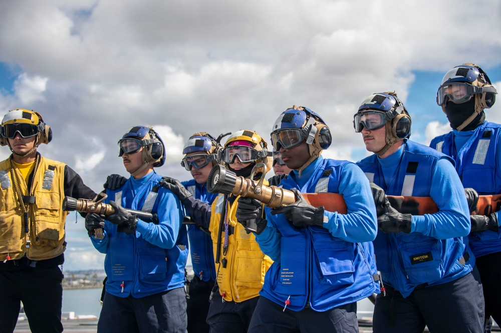 USS Carl Vinson (CVN 70) conducts routine operations