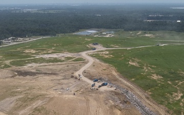 FBI New Orleans: Image of Baton Rouge Landfill Search - 1