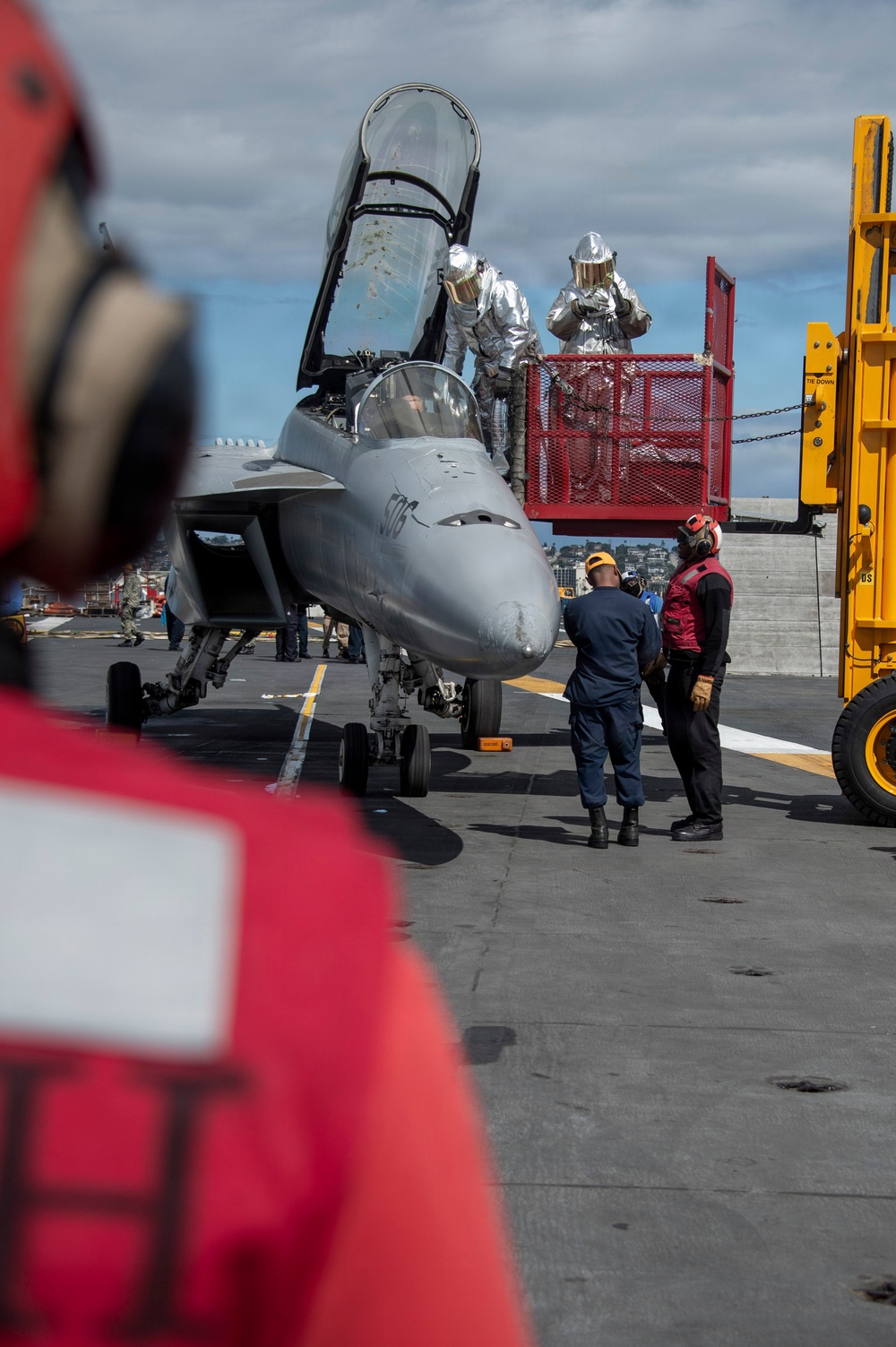 USS Carl Vinson (CVN 70) conducts routine operations
