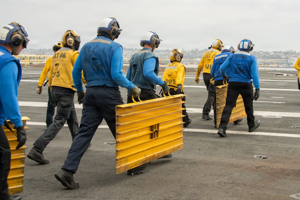 USS Carl Vinson (CVN 70) conducts routine operations