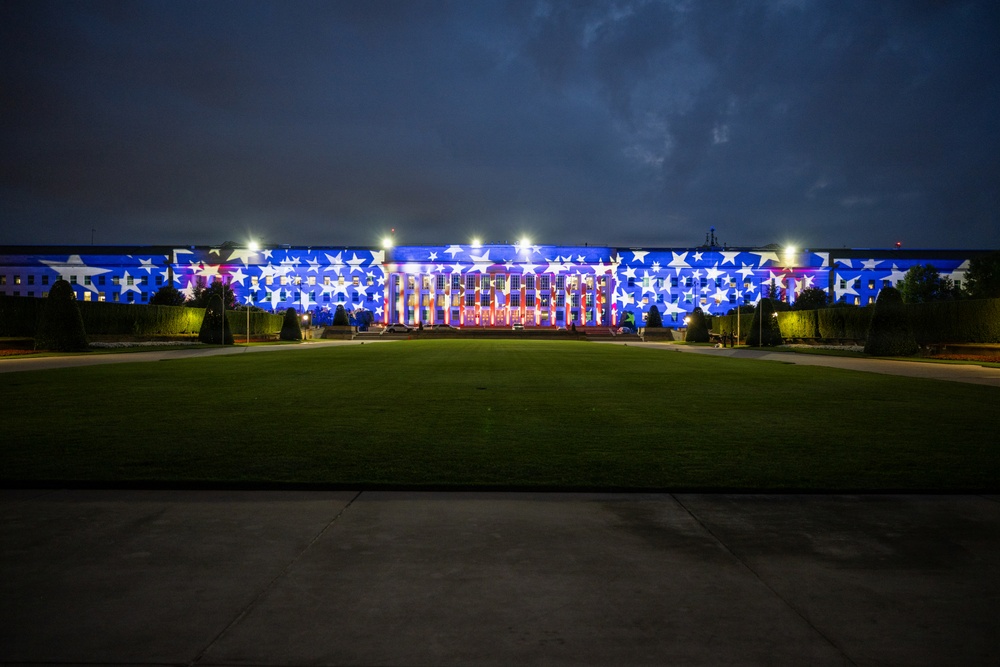 America’s 250th Birthday Pentagon Light Display