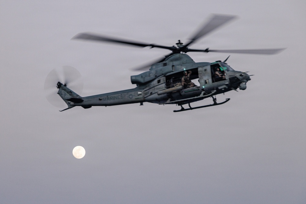 31st MEU | Flight Operations aboard USS Tripoli (LHA 7)
