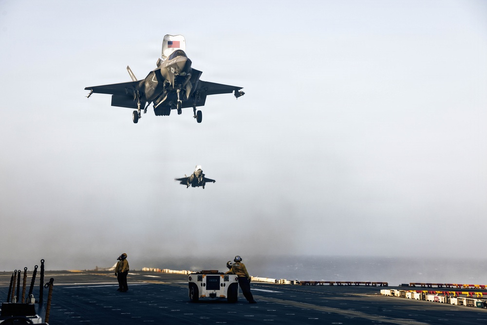 31st MEU | Flight Operations aboard USS Tripoli (LHA 7)