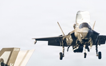 31st MEU | Flight Operations aboard USS Tripoli (LHA 7)