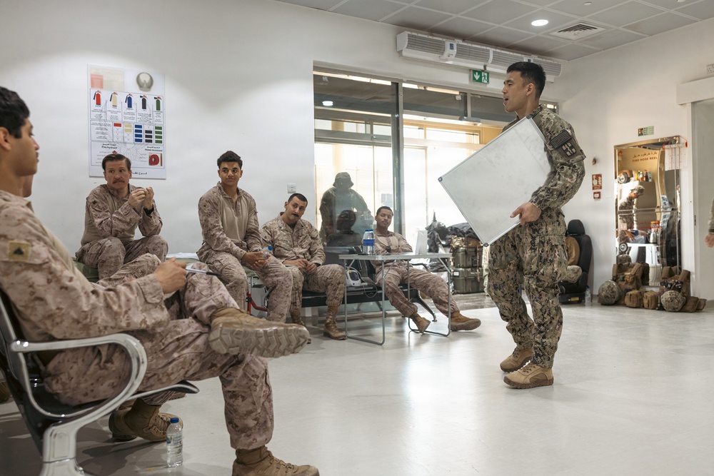 U.S. Marines, Sailors and Soldiers in CENTCOM AOR conduct Joint-Service Walking Blood Bank training