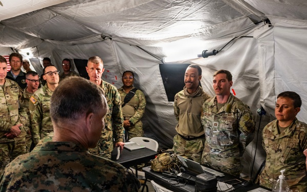 SOUTHCOM Commander Meets CRE Airmen