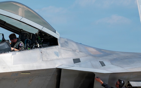 F-22 Raptor Demo Team arrives for Freedom 250 celebration