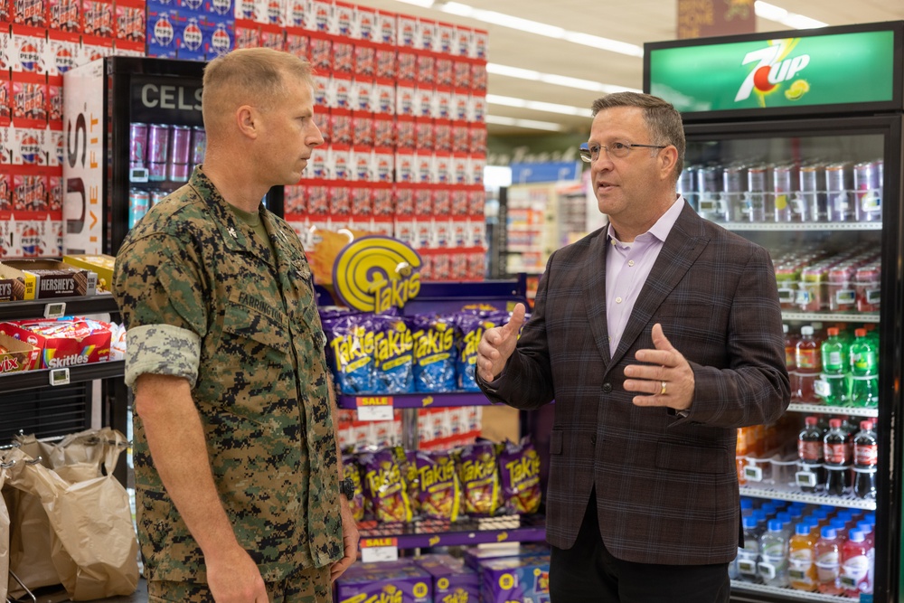 Mr. William G. Fitzhugh Visits the MCAS New River Commissary
