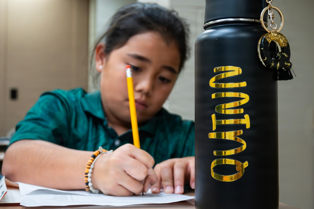 94th Army Air and Missile Defense Command Soldiers volunteer to help with STEM prortion of the Youth Impact Program