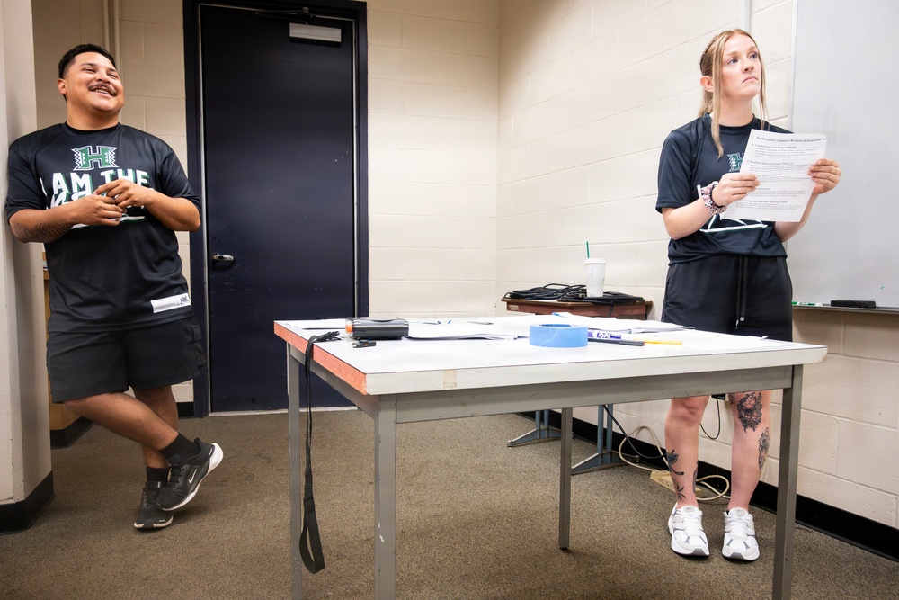 94th Army Air and Missile Defense Command Soldiers volunteer to help with STEM prortion of the Youth Impact Program
