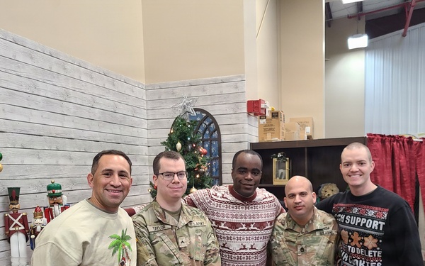 HRC Soldier of the Quarter Finds Purpose in Serving, Mentoring Others