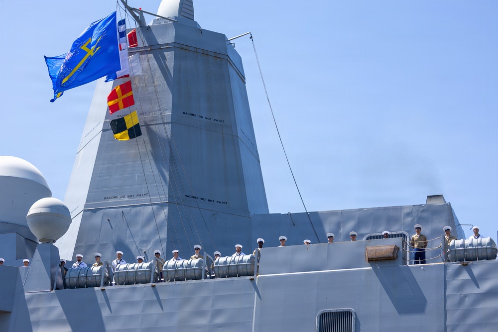 USS Arlington (LPD 24) Departs INR 250
