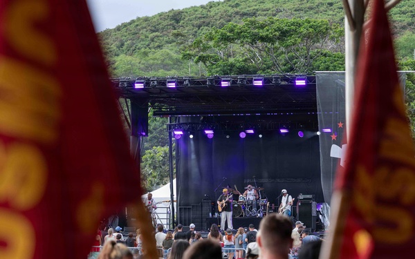 250th Birthday Celebration: MCBH hosts Heatwave concert