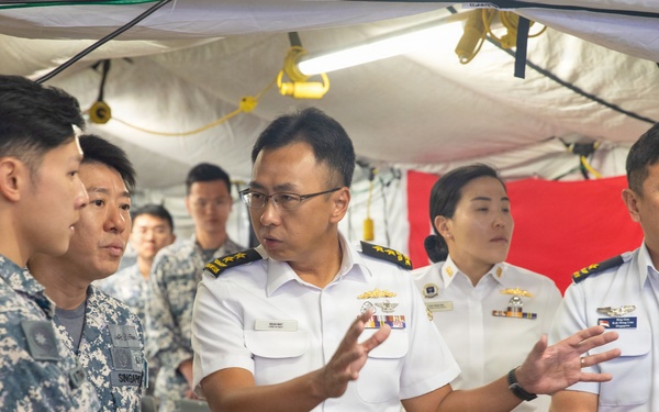 Republic of Singapore Chief of Navy visits RIMPAC 2026