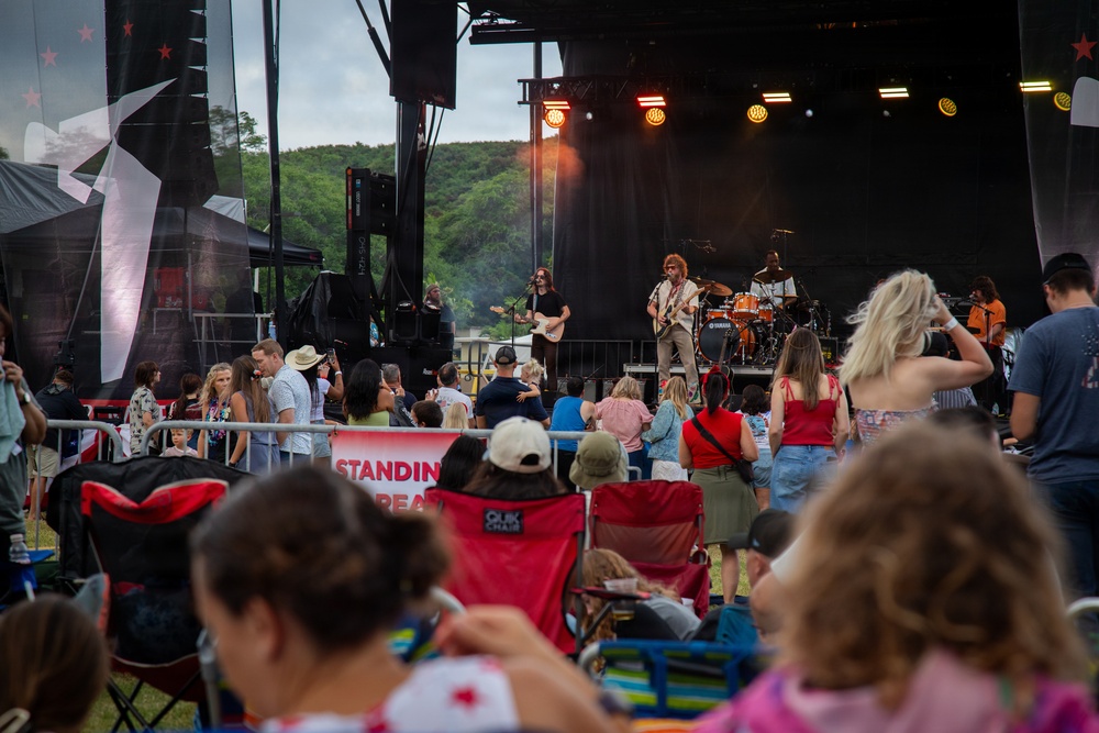 250th Birthday Celebration: MCBH hosts Heatwave concert