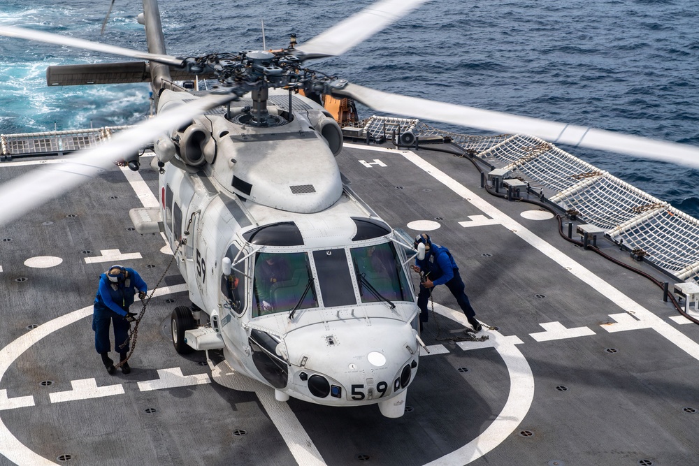 USCGC Midgett (WMSL 757) conducts cross-deck flight operations with Japan Maritime Self-Defense Force