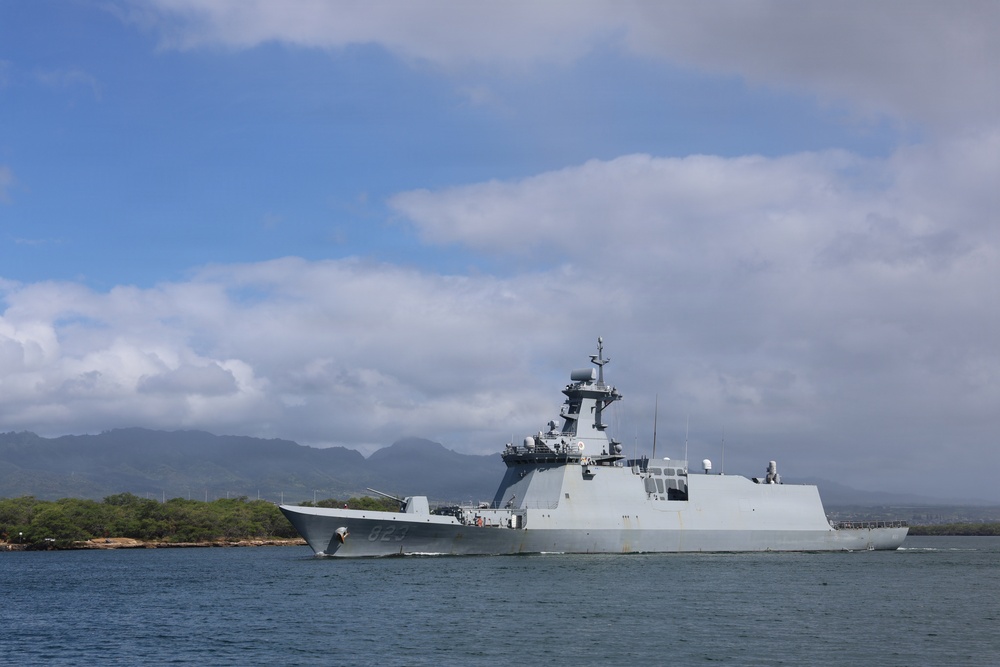 Korean ship ROKS Daejeon (FFG 823) departs for the sea phase of RIMPAC 2026